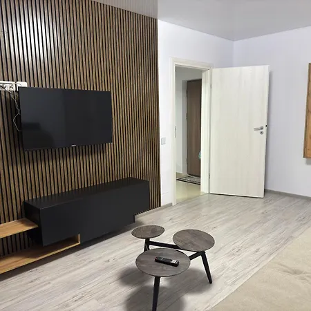 Fundeni Studio Modern Bucharest Exterior photo